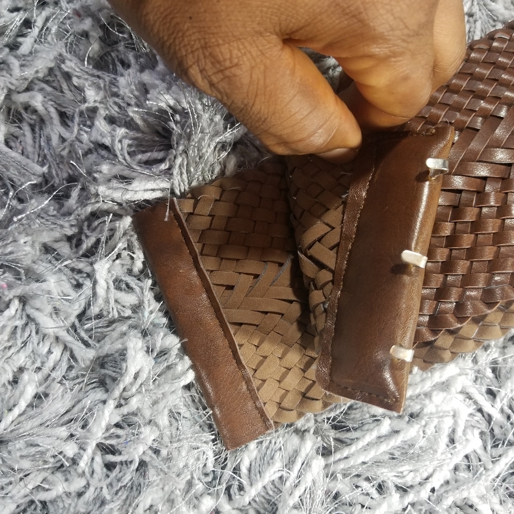 Like new brown belt WomenπββοΈ......π€©ππ - Picture 6 of 7
